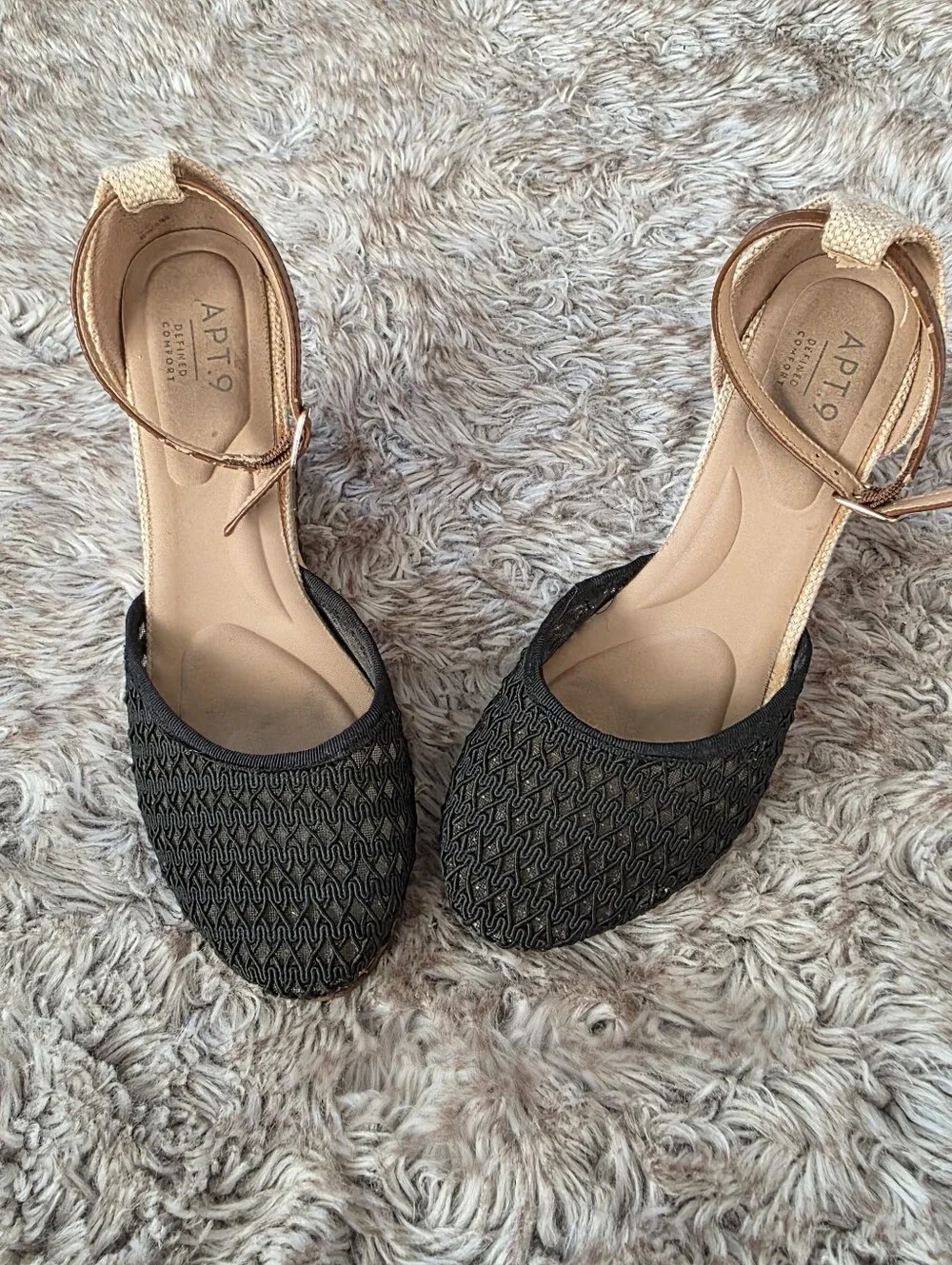 Apt. 9 Black and Tan Cork Wedge Sandals Women's Size 7